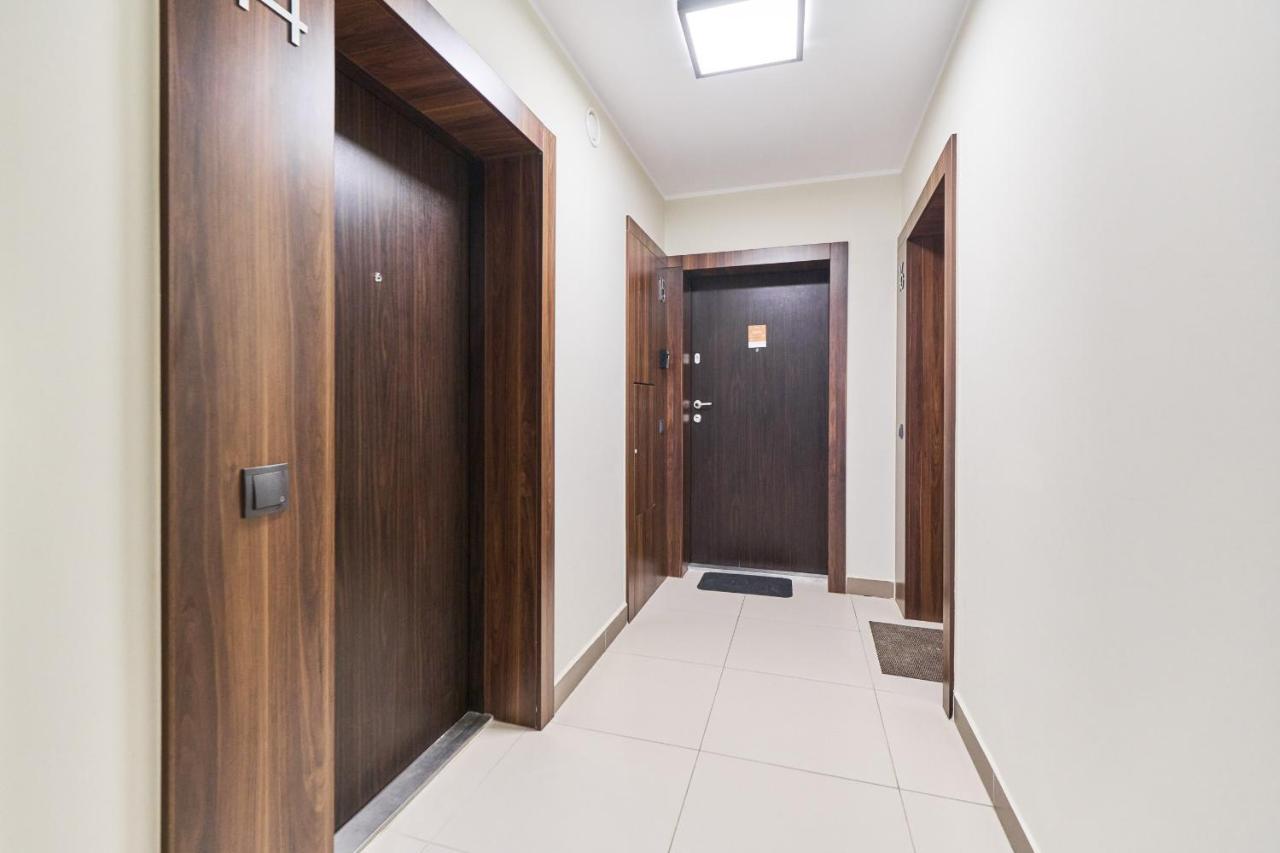 Architektow Avenue Arena Apartment Free Parking By Renters Breslau Exterior foto