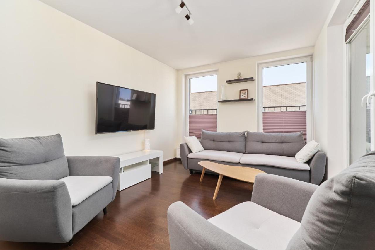Architektow Avenue Arena Apartment Free Parking By Renters Breslau Exterior foto